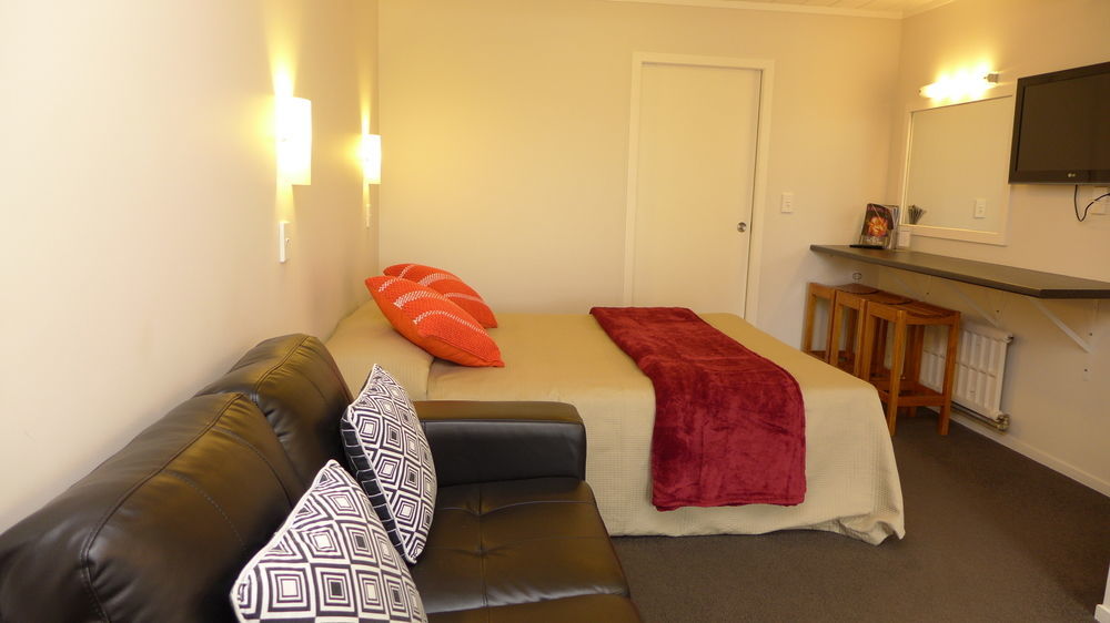 Midway Motel Роторуа Экстерьер фото